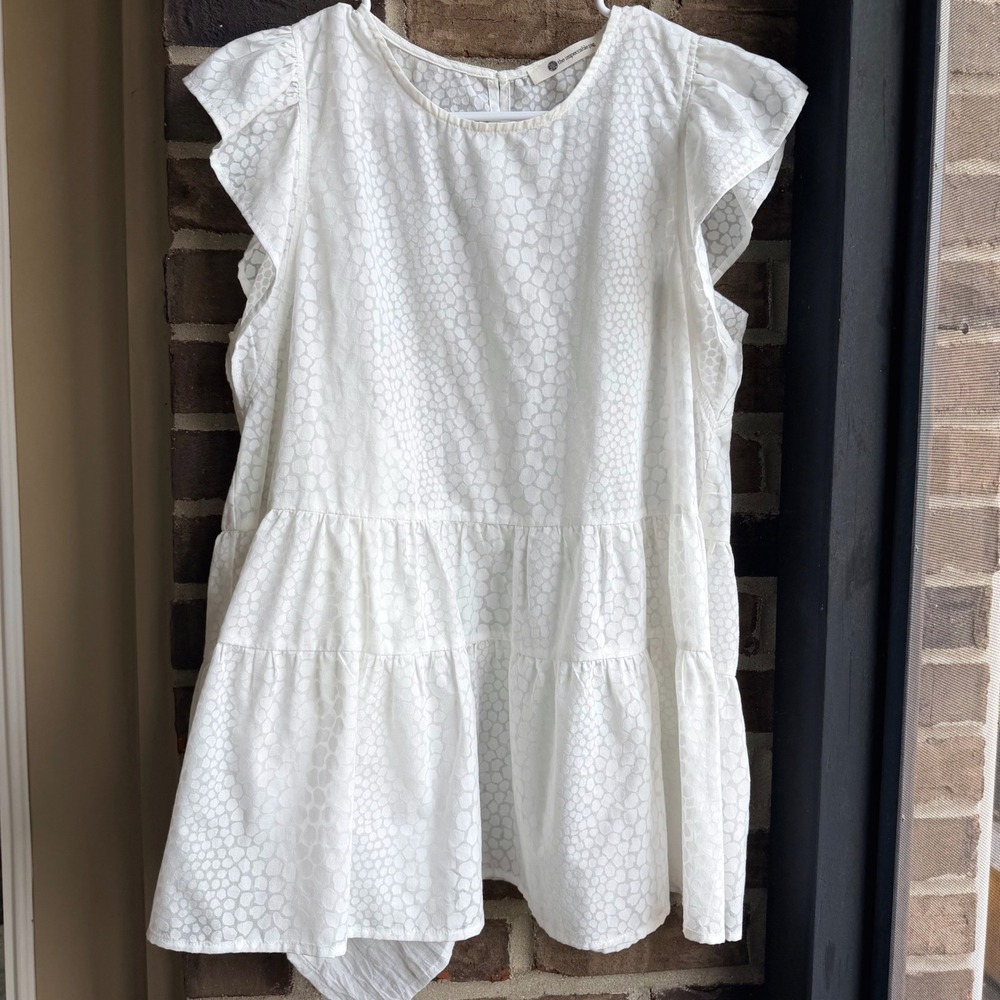 The Impeccable Pig Tiered‎ Ruffle Sleeve Babydoll Blouse Women Large White